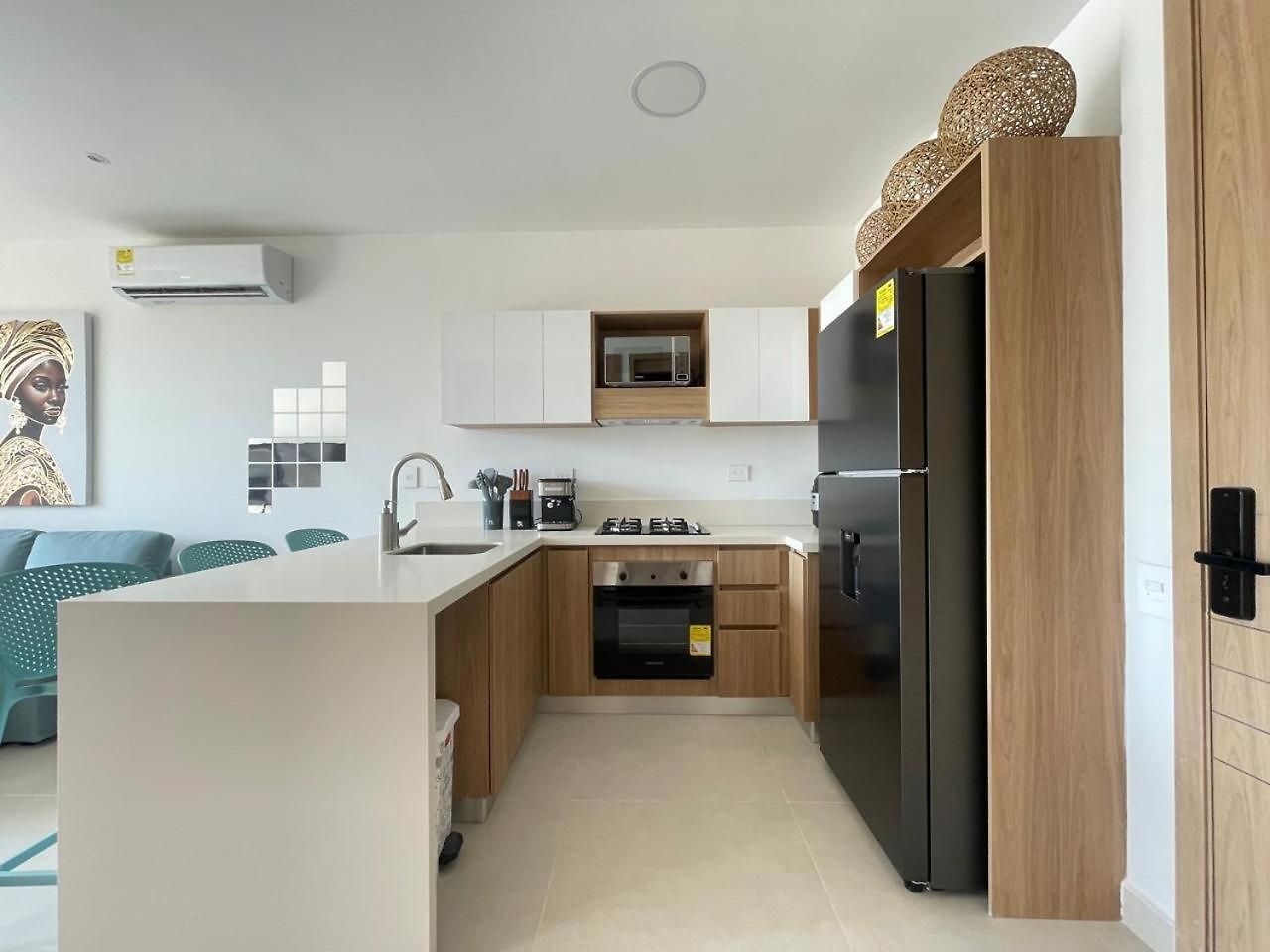 Acogedor Y Moderno Baia Kristal Apartamento Cartagena